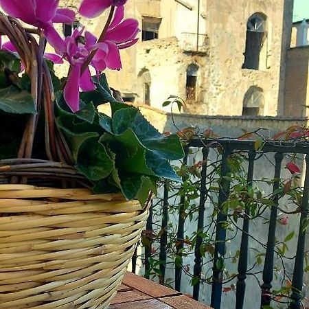 Appartement Il Balcone Di Carmine à Naples Extérieur photo